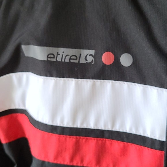 Etirel Winter Jacket - Picture 2 of 4